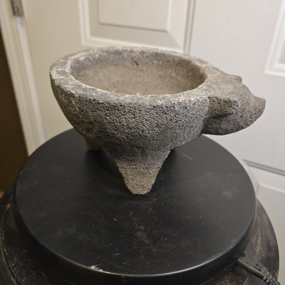 Rustic Stone Home Art Sculptural Antique Molcajete Stone Pig Pestle - Picture 12 of 12